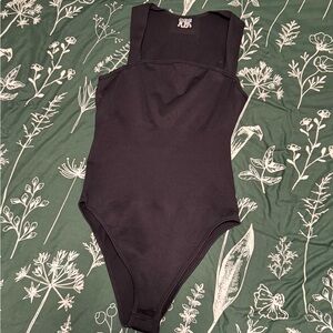 OQQ Women’s Black Bodysuit